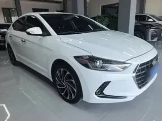 Hyundai Elantra 2020 купить из Китая, цена 1 386 000 ₽ — Suifenhe Auto
