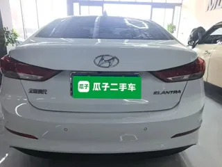 Hyundai Elantra 2020 купить из Китая, цена 1 386 000 ₽ — Suifenhe Auto