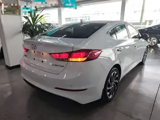 Hyundai Elantra 2020 купить из Китая, цена 1 226 000 ₽ — Suifenhe Auto