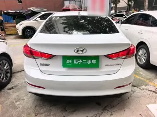 Hyundai Elantra 2020 купить из Китая, цена 1 280 000 ₽ — Suifenhe Auto