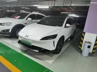 Xpeng G3 2020 купить из Китая, цена 3 172 000 ₽ — Suifenhe Auto