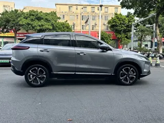 Xpeng G3 2019 купить из Китая, цена 2 946 000 ₽ — Suifenhe Auto