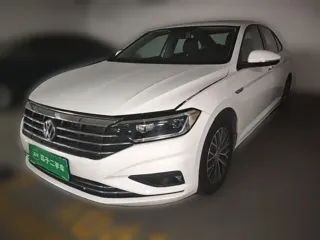 Volkswagen Sagitar 2020 купить из Китая, цена 1 462 000 ₽ — Suifenhe Auto