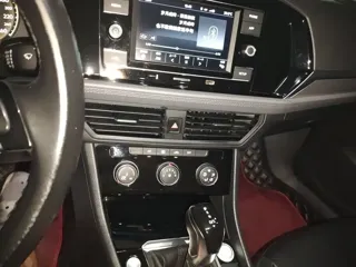 Volkswagen Sagitar 2020 купить из Китая, цена 1 462 000 ₽ — Suifenhe Auto