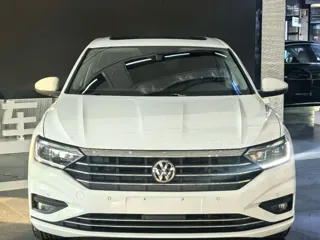Volkswagen Sagitar 2019 купить из Китая, цена 1 509 000 ₽ — Suifenhe Auto