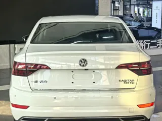 Volkswagen Sagitar 2019 купить из Китая, цена 1 509 000 ₽ — Suifenhe Auto