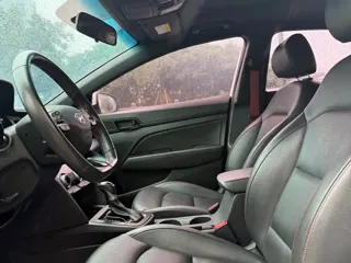Hyundai Elantra 2019 купить из Китая, цена 1 193 000 ₽ — Suifenhe Auto