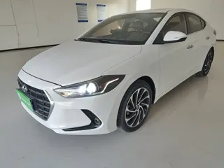 Hyundai Elantra 2020 купить из Китая, цена 1 342 000 ₽ — Suifenhe Auto