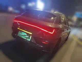 BYD e2 2019 купить из Китая, цена 1 081 000 ₽ — Suifenhe Auto