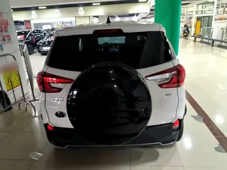 BYD Yuan 2020 купить из Китая, цена 2 749 000 ₽ — Suifenhe Auto