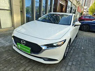 Mazda Mazda3 2020 купить из Китая, цена 1 531 000 ₽ — Suifenhe Auto