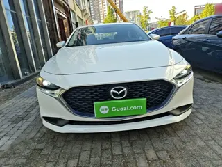 Mazda Mazda3 2020 купить из Китая, цена 1 531 000 ₽ — Suifenhe Auto
