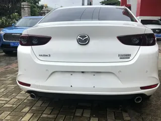 Mazda Mazda3 2019 купить из Китая, цена 1 432 000 ₽ — Suifenhe Auto