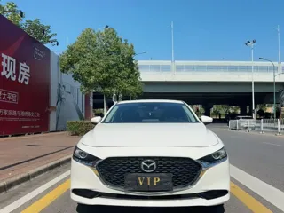 Mazda Mazda3 2020 купить из Китая, цена 1 799 000 ₽ — Suifenhe Auto
