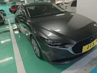 Mazda Mazda3 2020 купить из Китая, цена 1 883 000 ₽ — Suifenhe Auto