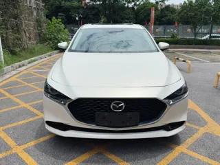 Mazda Mazda3 2020 купить из Китая, цена 1 802 000 ₽ — Suifenhe Auto