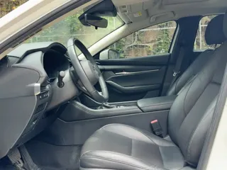 Mazda Mazda3 2020 купить из Китая, цена 1 802 000 ₽ — Suifenhe Auto