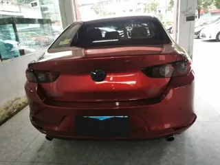 Mazda Mazda3 2020 купить из Китая, цена 2 003 000 ₽ — Suifenhe Auto