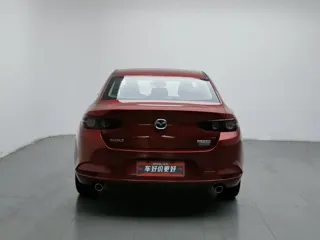 Mazda Mazda3 2020 купить из Китая, цена 1 929 000 ₽ — Suifenhe Auto