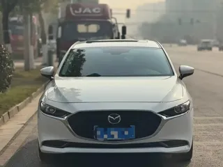 Mazda Mazda3 2021 купить из Китая, цена 1 888 000 ₽ — Suifenhe Auto