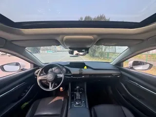 Mazda Mazda3 2021 купить из Китая, цена 1 888 000 ₽ — Suifenhe Auto