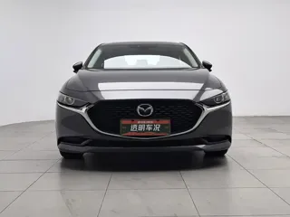 Mazda Mazda3 2019 купить из Китая, цена 1 782 000 ₽ — Suifenhe Auto