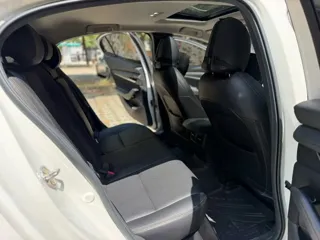 Mazda Mazda3 2021 купить из Китая, цена 2 007 000 ₽ — Suifenhe Auto