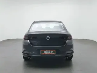 Mazda Mazda3 2020 купить из Китая, цена 1 797 000 ₽ — Suifenhe Auto