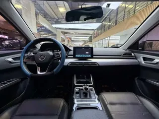 BYD Qin 2020 купить из Китая, цена 1 199 000 ₽ — Suifenhe Auto