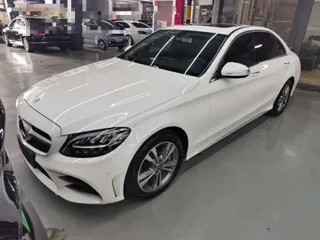 Mercedes-Benz C-Class 2019 купить из Китая, цена 2 074 000 ₽ — Suifenhe Auto