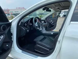 Mercedes-Benz C-Class 2020 купить из Китая, цена 1 945 000 ₽ — Suifenhe Auto