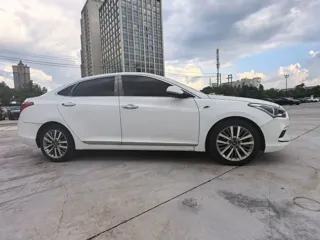 Hyundai Mistra 2019 купить из Китая, цена 1 403 000 ₽ — Suifenhe Auto