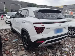 Hyundai ix25 2021 купить из Китая, цена 1 475 000 ₽ — Suifenhe Auto