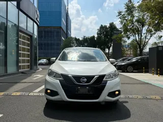 Nissan Tiida 2020 купить из Китая, цена 1 429 000 ₽ — Suifenhe Auto