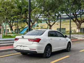 BYD Qin 2020 купить из Китая, цена 1 011 000 ₽ — Suifenhe Auto