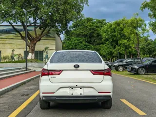 BYD Qin 2020 купить из Китая, цена 1 011 000 ₽ — Suifenhe Auto