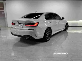 BMW 3-Series 2020 купить из Китая, цена 2 556 000 ₽ — Suifenhe Auto