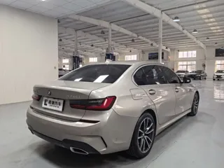 BMW 3-Series 2020 купить из Китая, цена 2 649 000 ₽ — Suifenhe Auto