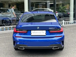 BMW 3-Series 2020 купить из Китая, цена 2 952 000 ₽ — Suifenhe Auto