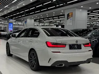 BMW 3-Series 2020 купить из Китая, цена 2 796 000 ₽ — Suifenhe Auto