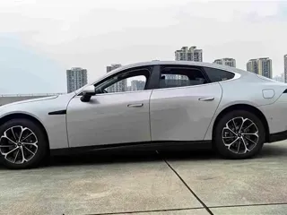 Xpeng P7 2023 купить из Китая, цена 4 122 000 ₽ — Suifenhe Auto