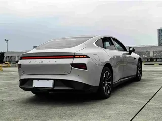 Xpeng P7 2023 купить из Китая, цена 4 122 000 ₽ — Suifenhe Auto