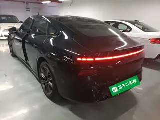 Xpeng P7 2021 купить из Китая, цена 3 997 000 ₽ — Suifenhe Auto