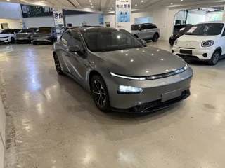 Xpeng P7 2020 купить из Китая, цена 3 727 000 ₽ — Suifenhe Auto
