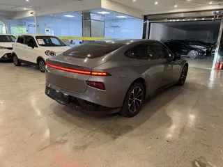 Xpeng P7 2020 купить из Китая, цена 3 727 000 ₽ — Suifenhe Auto