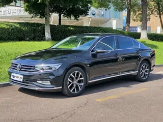 Volkswagen Magotan 2021 купить из Китая, цена 1 805 000 ₽ — Suifenhe Auto