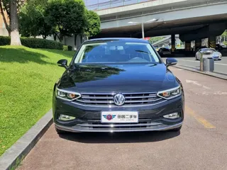 Volkswagen Magotan 2021 купить из Китая, цена 1 805 000 ₽ — Suifenhe Auto