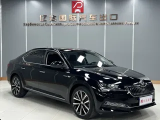 Skoda Superb 2023 купить из Китая, цена 2 407 000 ₽ — Suifenhe Auto