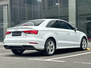 Audi A3 2020 купить из Китая, цена 1 534 000 ₽ — Suifenhe Auto