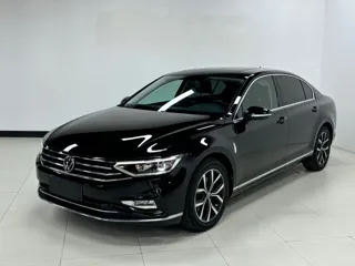 Volkswagen Magotan 2022 купить из Китая, цена 1 857 000 ₽ — Suifenhe Auto